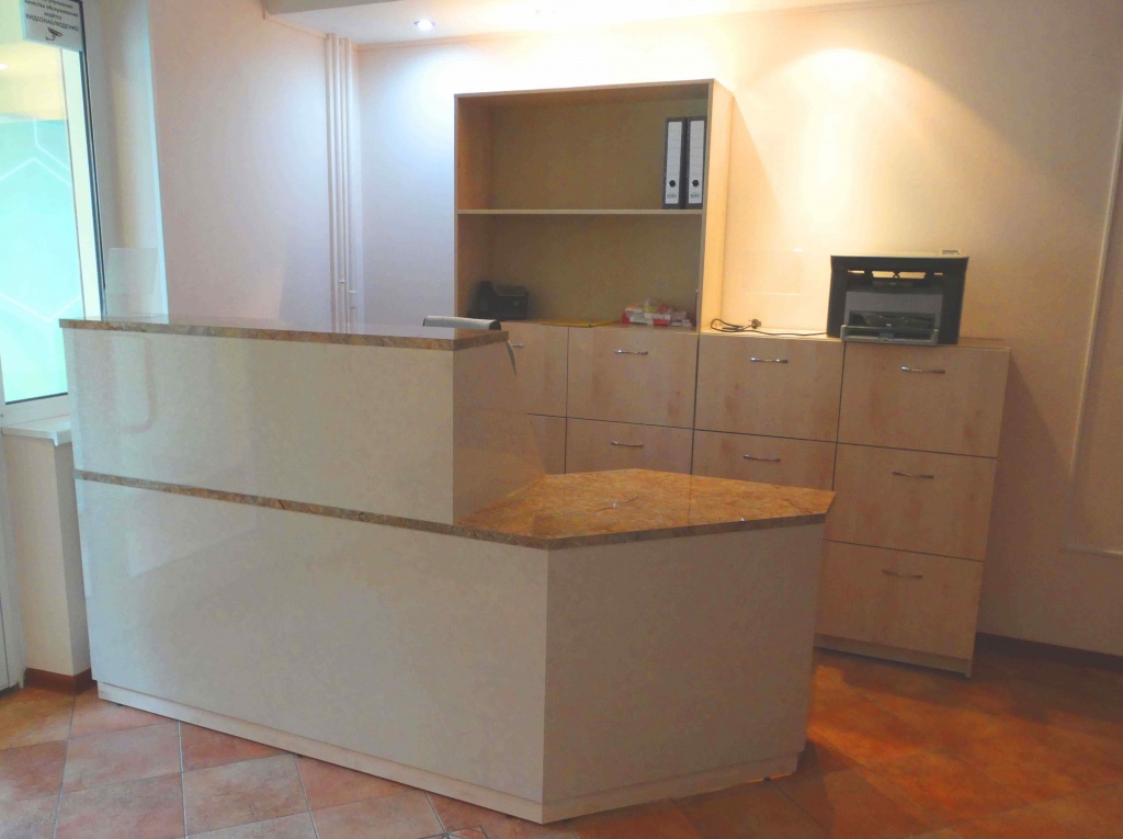 фото мед. центр-min (1).jpg